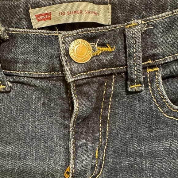 Levi’s 710 Girl’s Super Skinny Jeans Size 10R - Picture 3 of 9